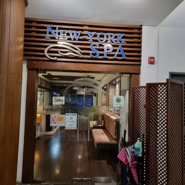New York Spa Timog entrance