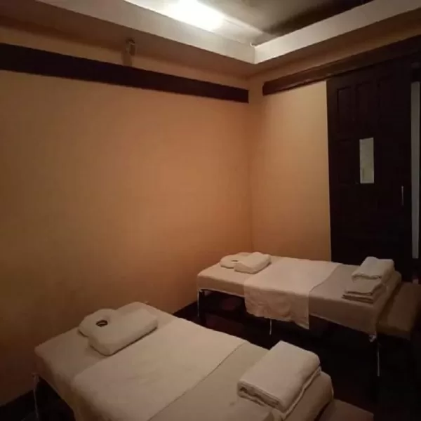 massage room at NY Spa