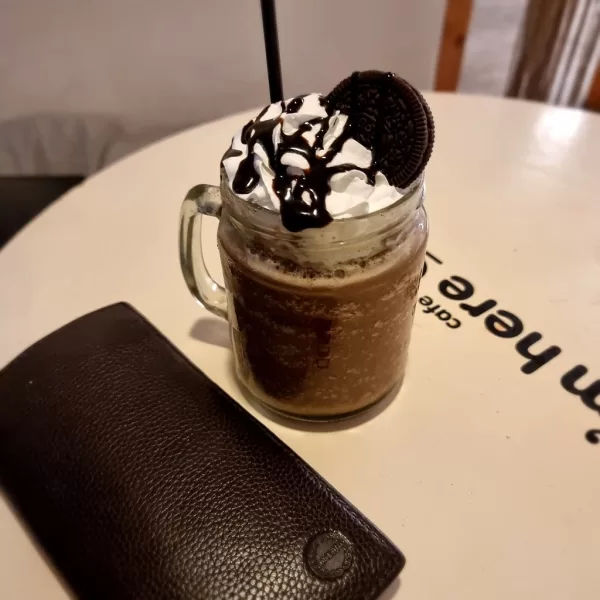 Chocolate Cookie Frappe at Cafe I'm Here Timog