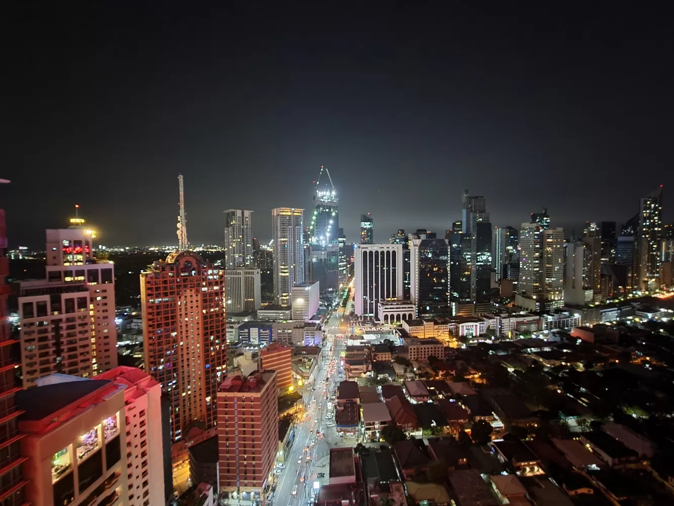 Where to Go at Night in Manila | ONLOOQ