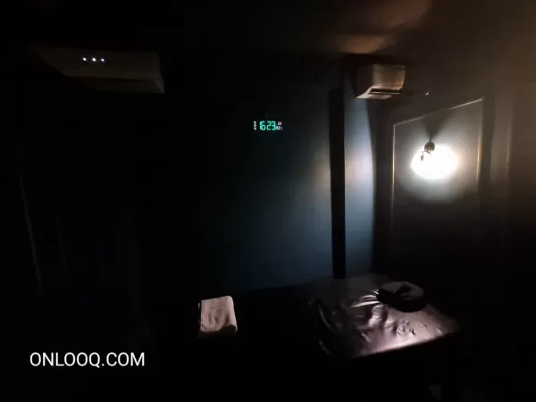 SEABLISS Wellness Spa Massage Room